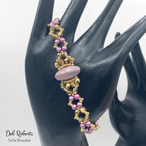 Sofia Bracelet, free pattern at AroundTheBeadingTable.com